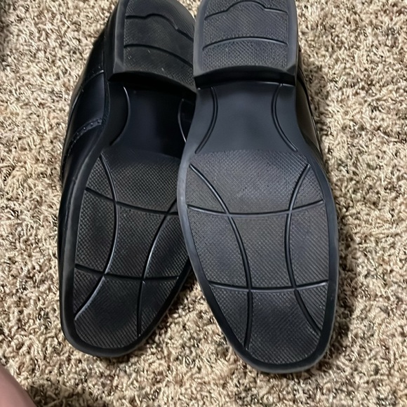 Men’s size 11 core technology, Croft and barrel black shoe - Picture 3 of 5